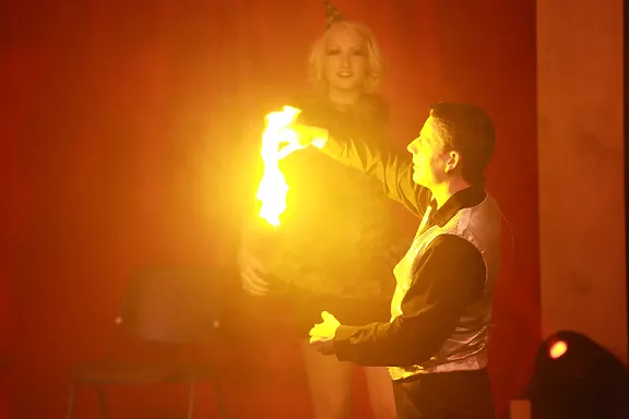 Zaubertrick mit Feuer